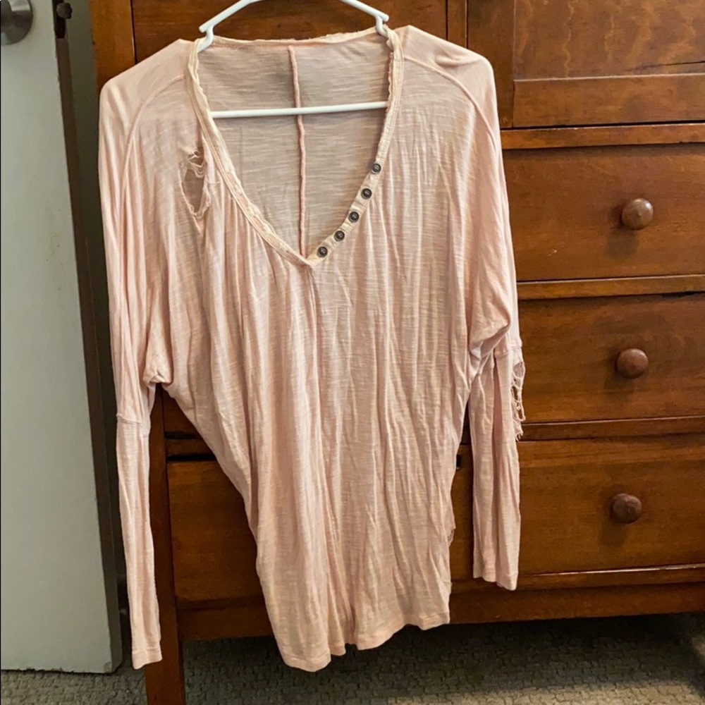 🍧 Distressed Pink Long Sleeve